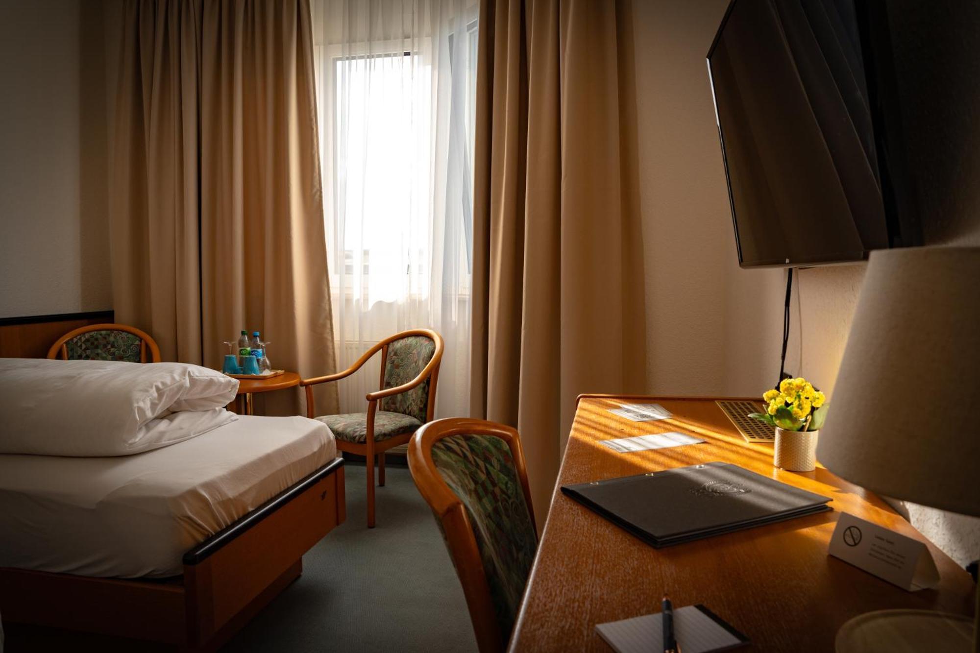 E&D Hotel Rodgau Dış mekan fotoğraf